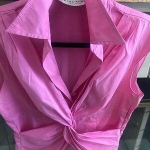 Trina Turk Pink small Sleeveless Button Down Shirt with Notched Collar